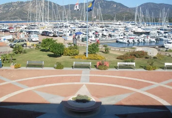 Elisa Residenza Agora *